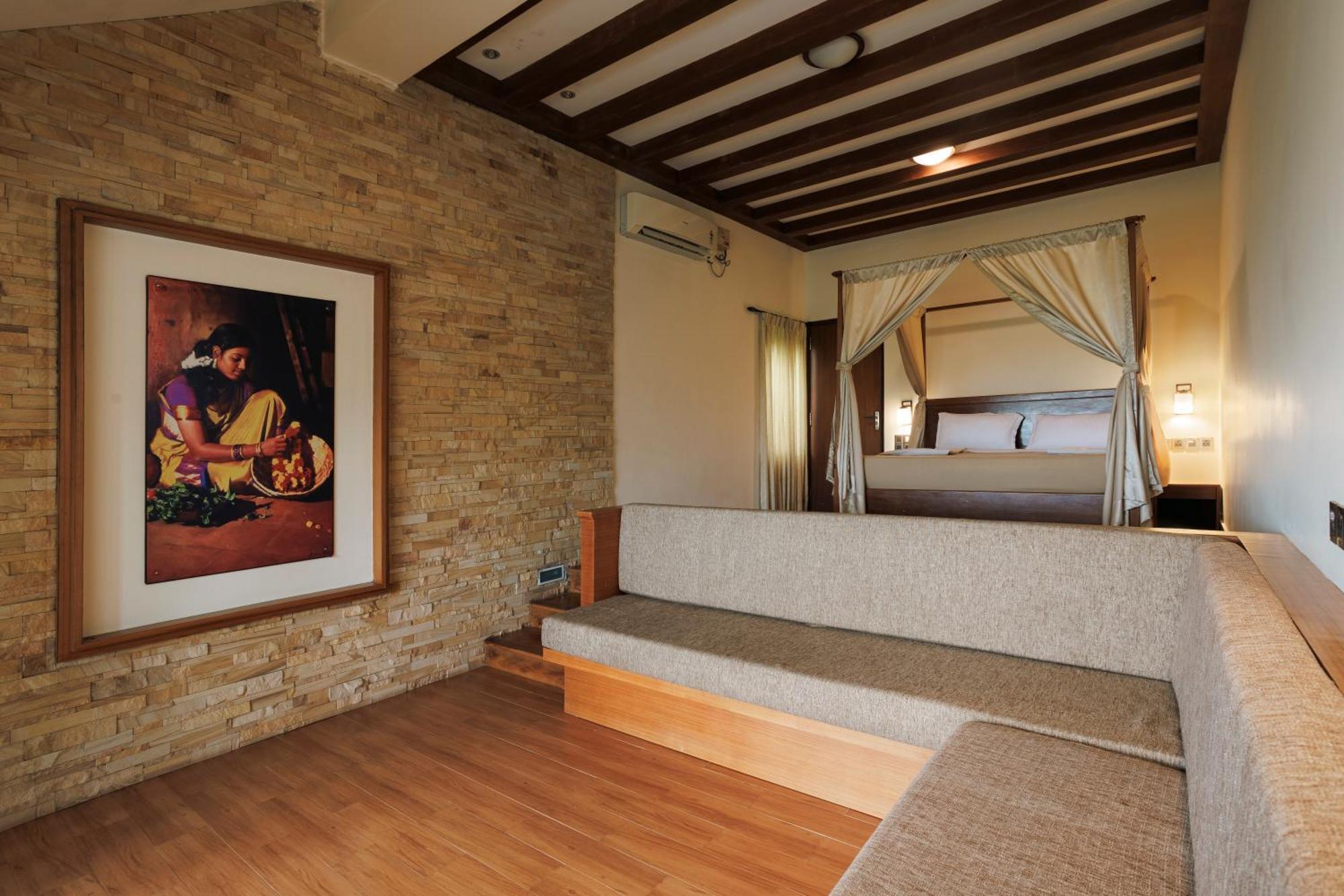 Sai Vishram Beach Resort Bainduru Extérieur photo